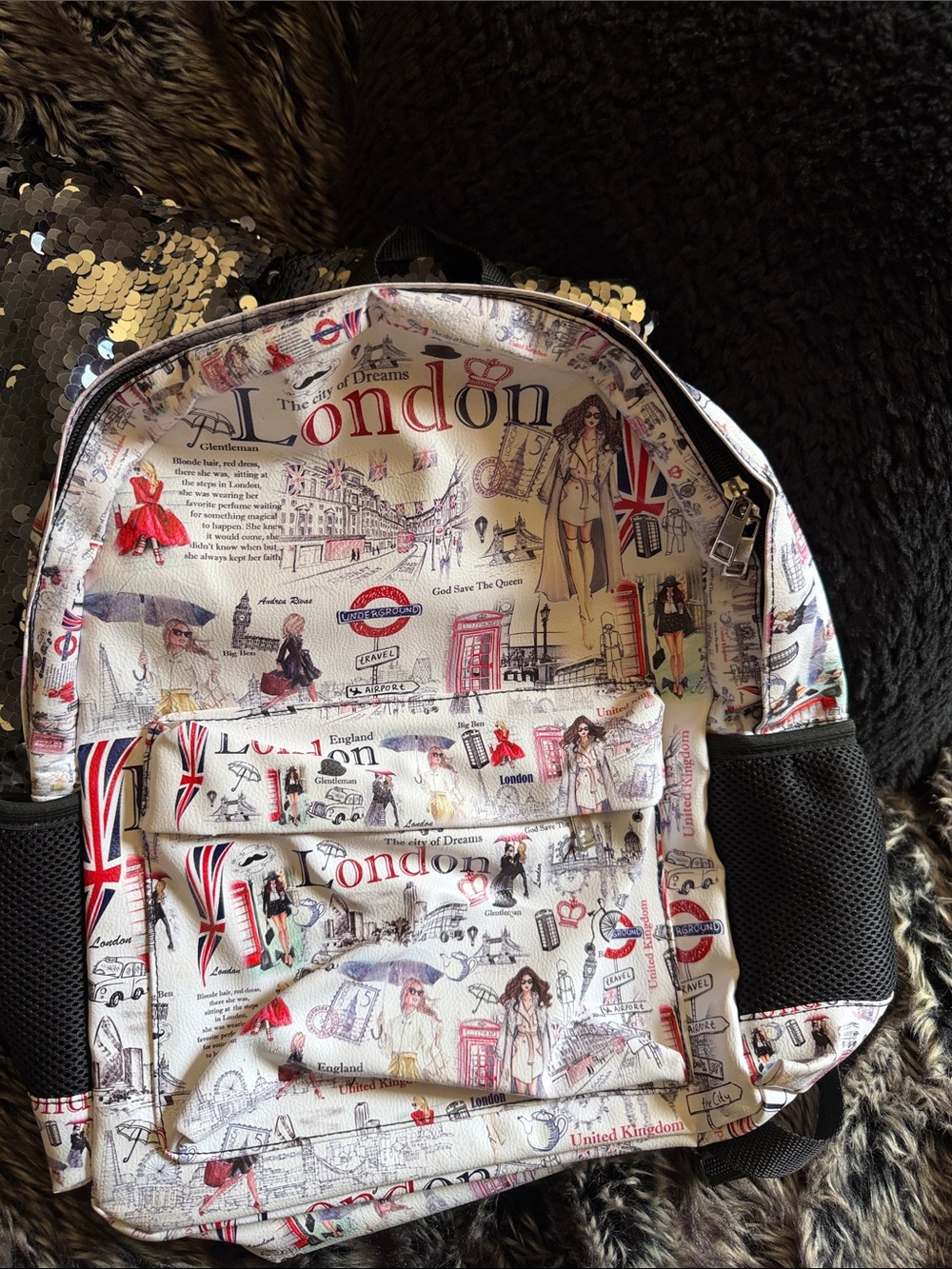 London Print White Backpack - Women Bags
